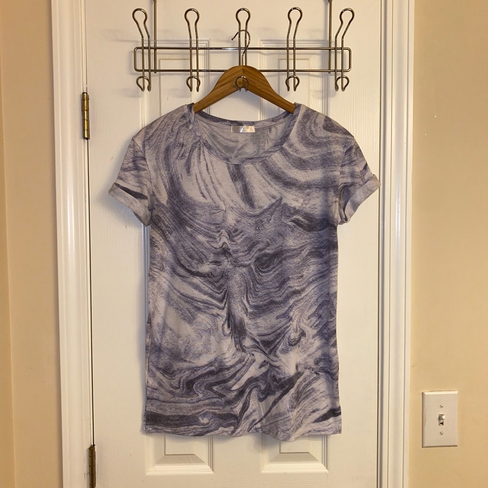 2 large cotton t-shirts